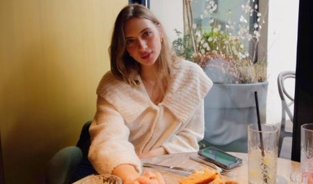 浪漫晚餐后进行俄式性爱