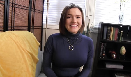 我给心理医生打过电话，但他没有给我